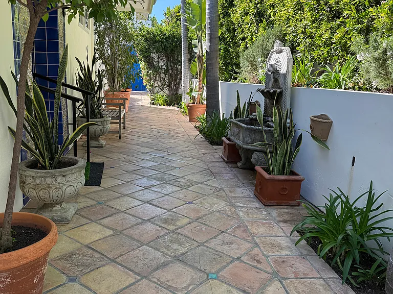 18139 Coastline Dr #4 — Photo 9