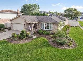 14400 Creek Crossing Dr, Orland Park, IL 60467
