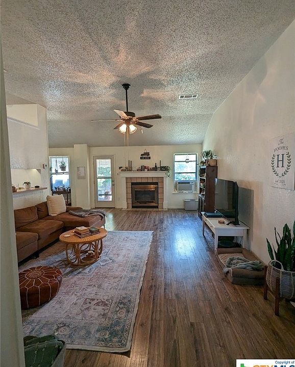 1st image of 4805 Glass Mountain Dr