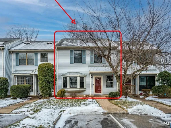 304 Maplecrest Rd Unit 304, Edison, NJ 08820