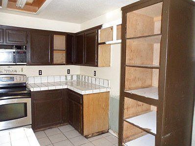 3rd image of 5631 Baume Way