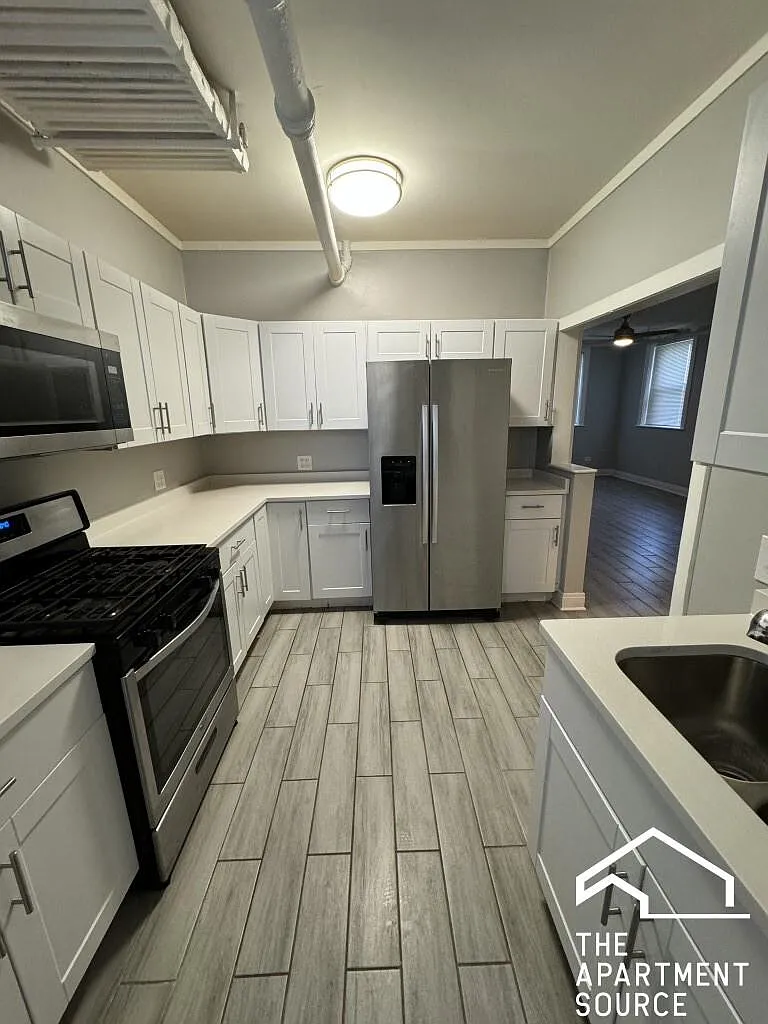 2838 West Addison Street #G — Photo 2