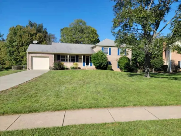 6061 Tammy Dr, Alexandria, VA 22310