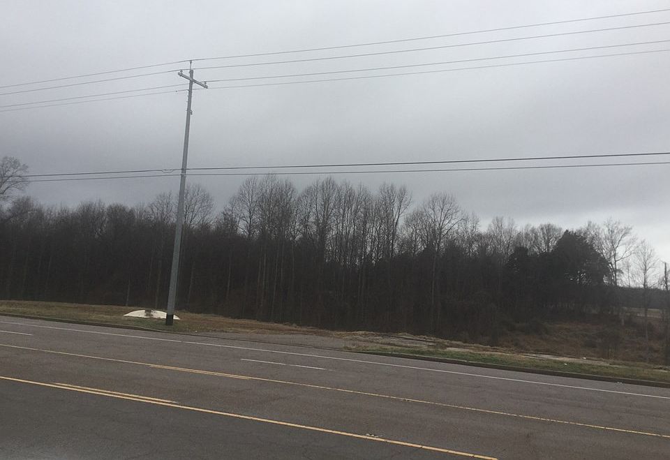 2nd image of 13925 Highway 79