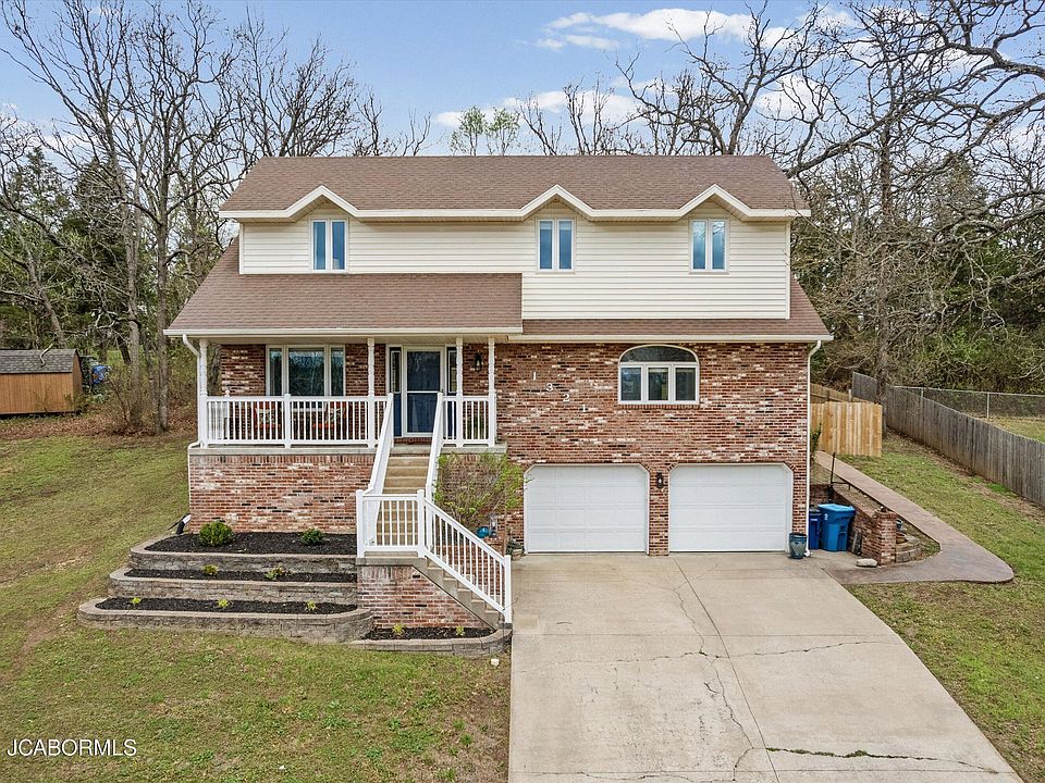 1st image of 1321 Hoffman Dr