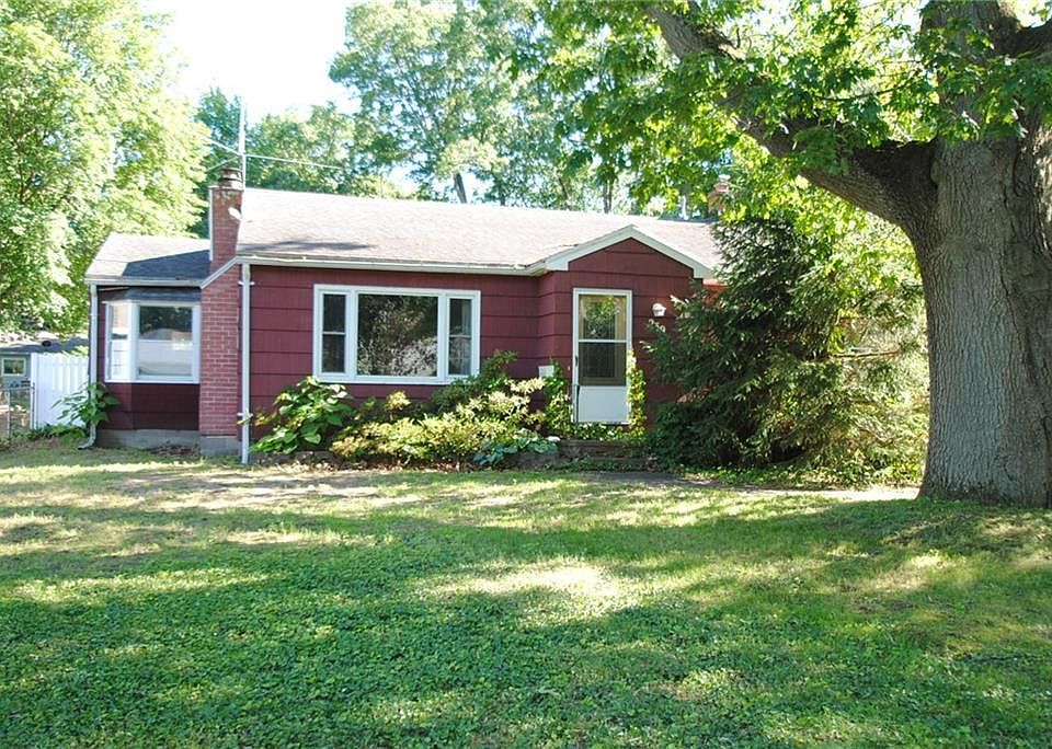 1st image of 239 Bayway Dr