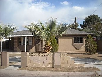 1st image of 4541 W Clarendon Ave