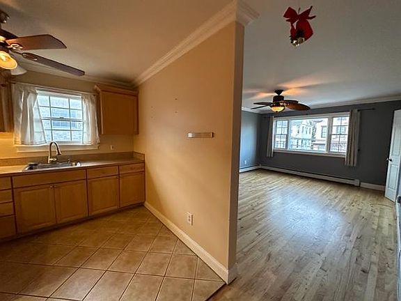 5th image of 248 E 239th St Floor 2