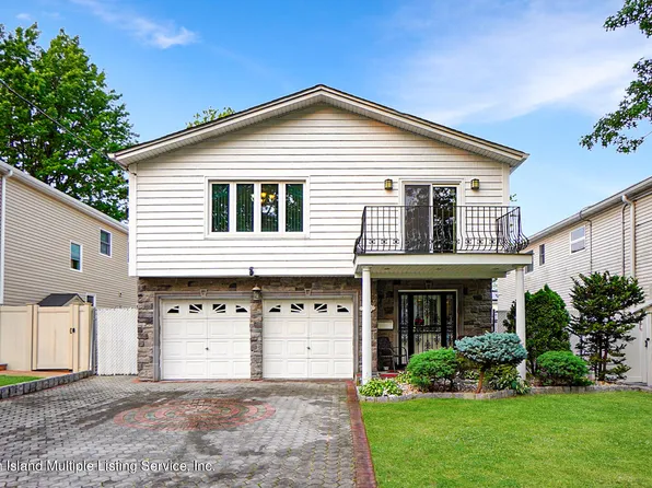 711 Craig Ave, Staten Island, NY 10307