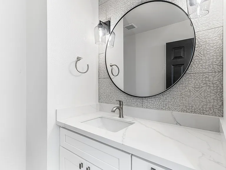 72955 Amber St — Photo 15