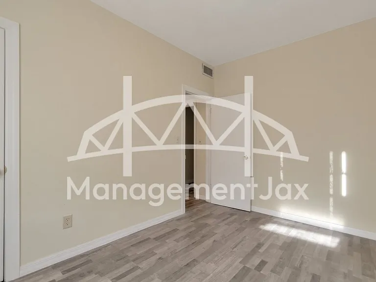 2604 Van Gundy Rd — Photo 7