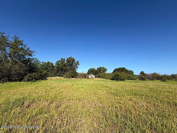 4th image of 3852 Serenity Ln