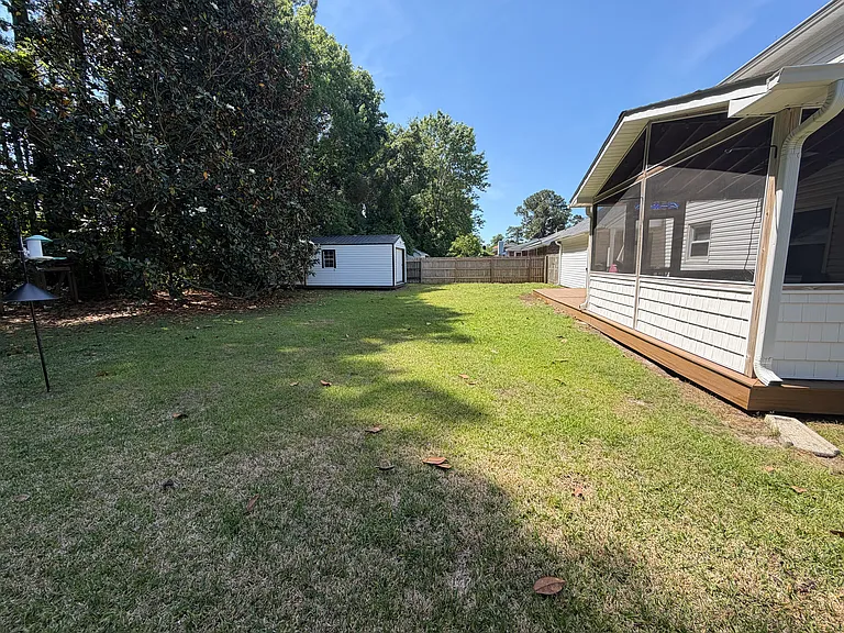 804 Cheryl Ln — Photo 22