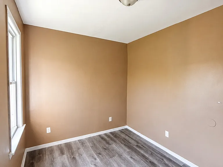217 N 15th St #2 — Photo 28