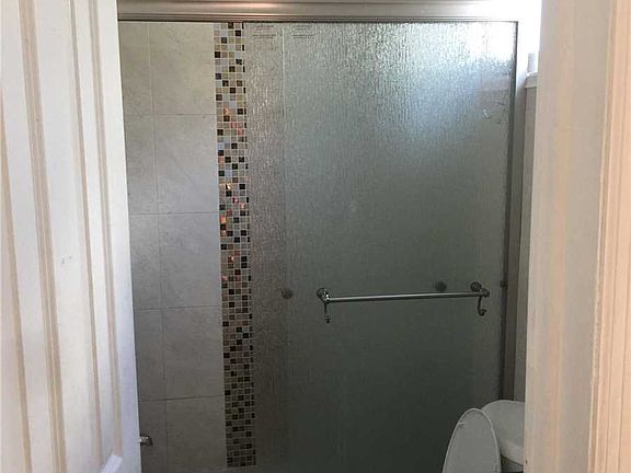 5th image of 95-17 115th St Unit 2