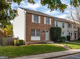 7800 Fairborn Ct, Rockville, MD 20855