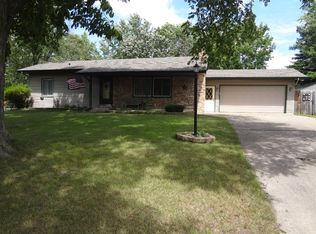 11833 Zion St NW, Coon Rapids, MN 55433