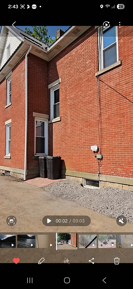 Building Photo - 380 Brusselles St #B