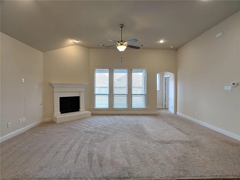 1824 Balboa Park Dr — Photo 5