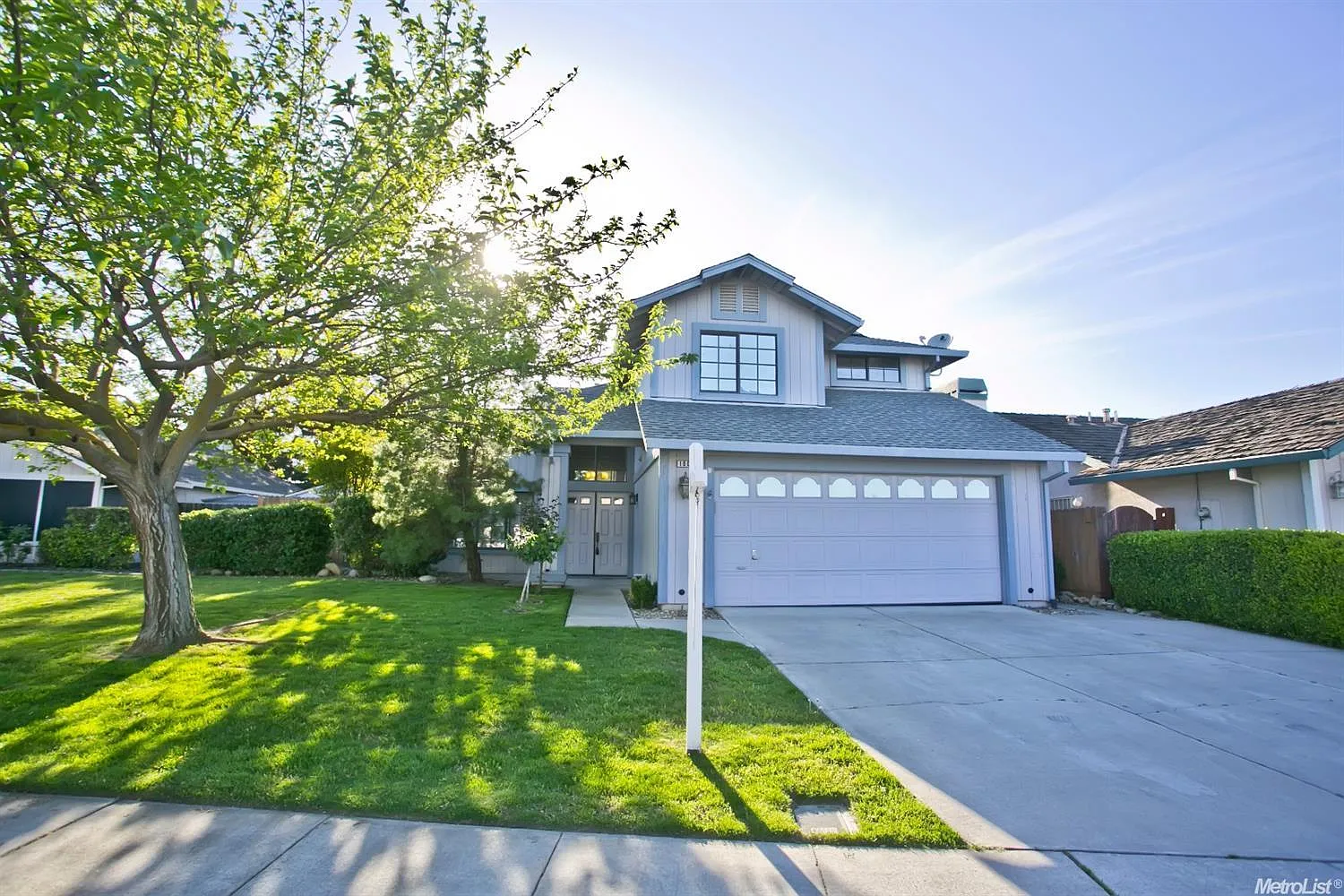 1005 Eleanor Ln photo 1