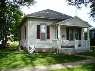 615 S A St, Oskaloosa, IA 52577