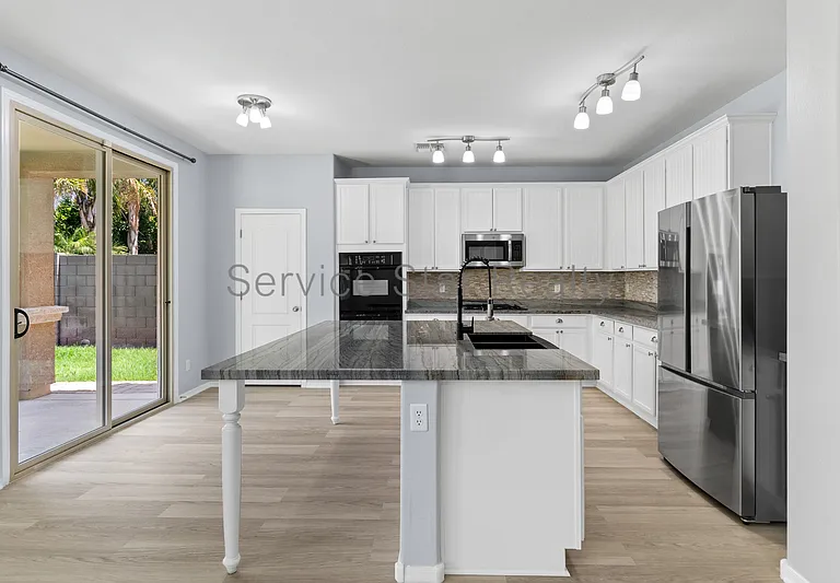 3448 E Merrill Ave — Photo 6