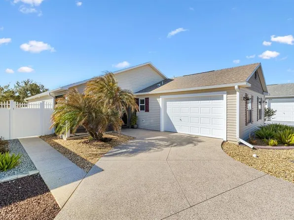 2610 Lindewood St, The Villages, FL 32163