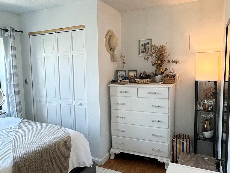 3 Essex St #43 — Photo 9