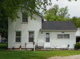 216 E Seminole St, Dwight, IL 60420