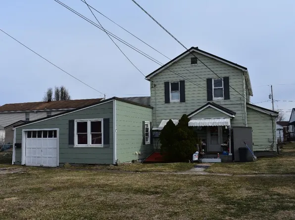 210 Maple Ln, Pittsburgh, PA 15225