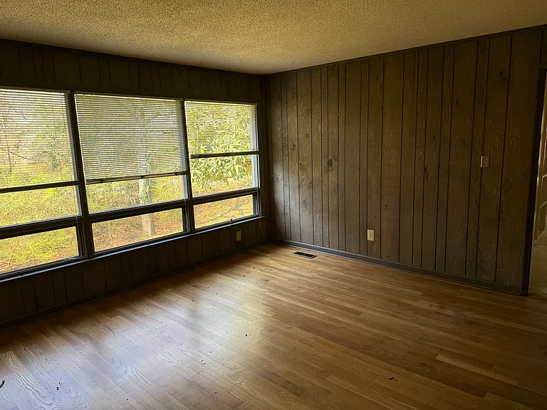 803 Captain Kell Dr — Photo 6