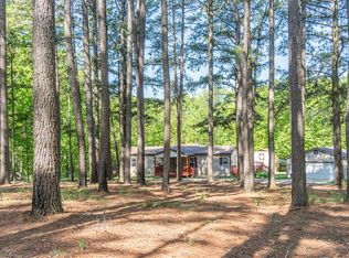 3693 Highway C, Leslie, MO 63056