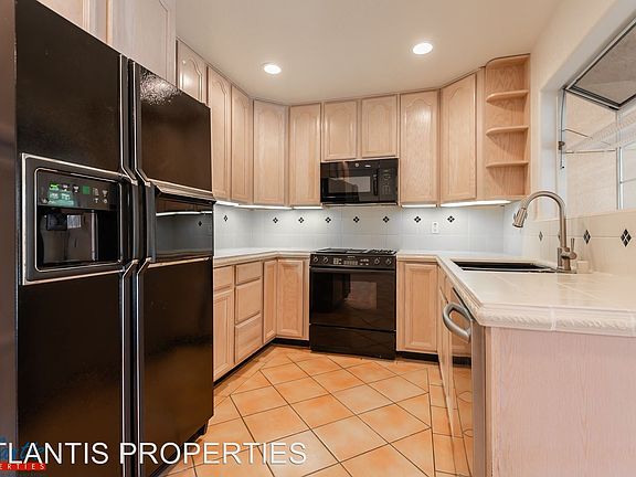 5th image of 17605 Peak Ave APT B