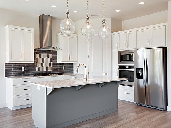 4th image of 2085 N Tuweap Dr Unit 58