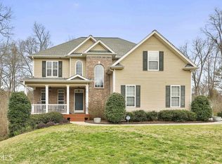 514 Persimmon Dr, Sharpsburg, GA 30277