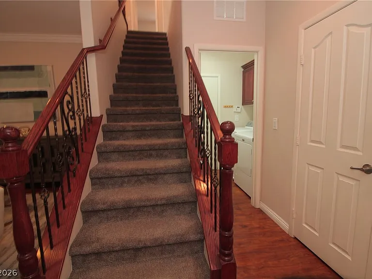 714 Newquay Ct — Photo 9