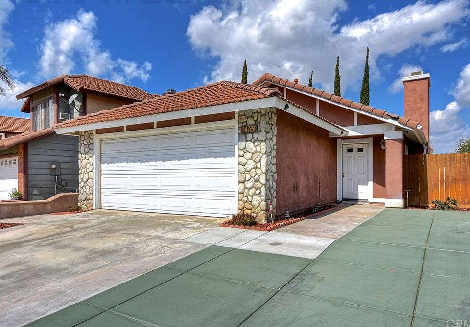 1st image of 14786 Long View Dr