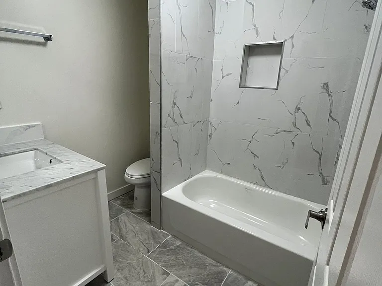1414 S Indian Summer Ave — Photo 8