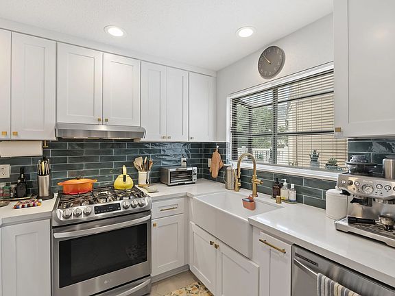 2nd image of 3985 Wabaska Dr APT 15