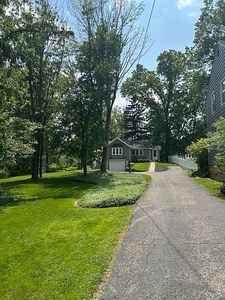 5200 Edenhurst Rd, Lyndhurst, OH, 44124