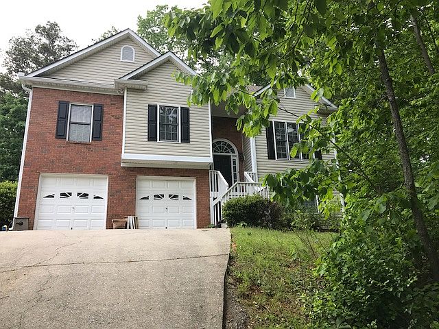 212 Meryton Circle