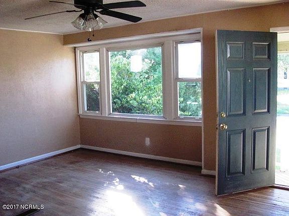 3rd image of 325 / 327 Starling Street