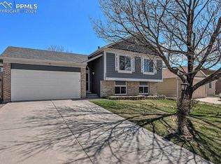 5345 Water Dipper Rd, Colorado Springs, CO 80911