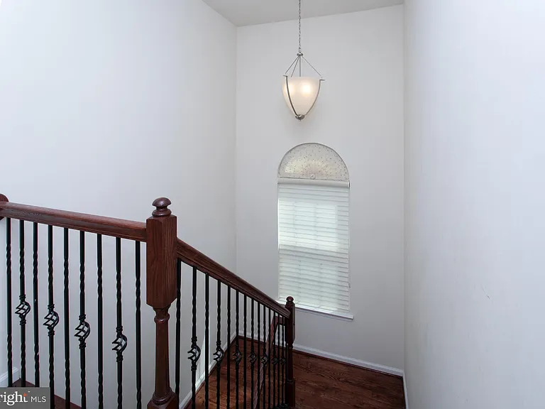 2515 Baileys Pond Rd — Photo 5