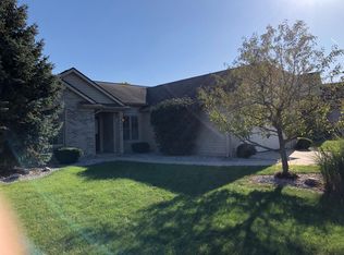 15007 S Harbourside Dr, Fort Wayne, IN 46814