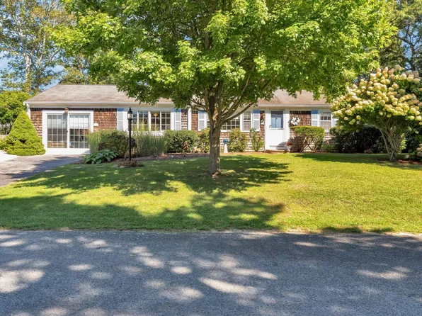 22 Bernard Street, South Yarmouth, MA 02664