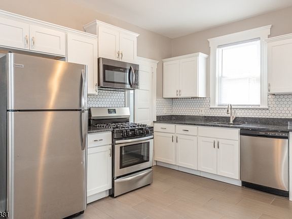 3rd image of 3009 Tremley Point Rd