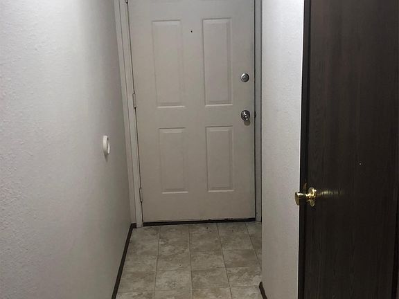 2nd image of 14801 132nd Ave E APT C