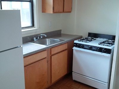 3rd image of 55 Windsor Ave APT 311E