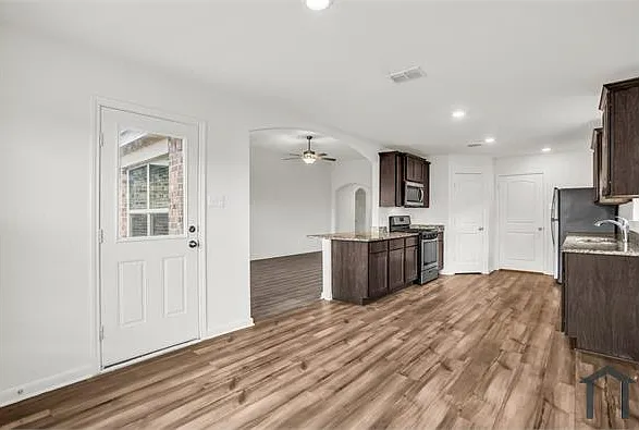 3107 Angus Dr — Photo 14